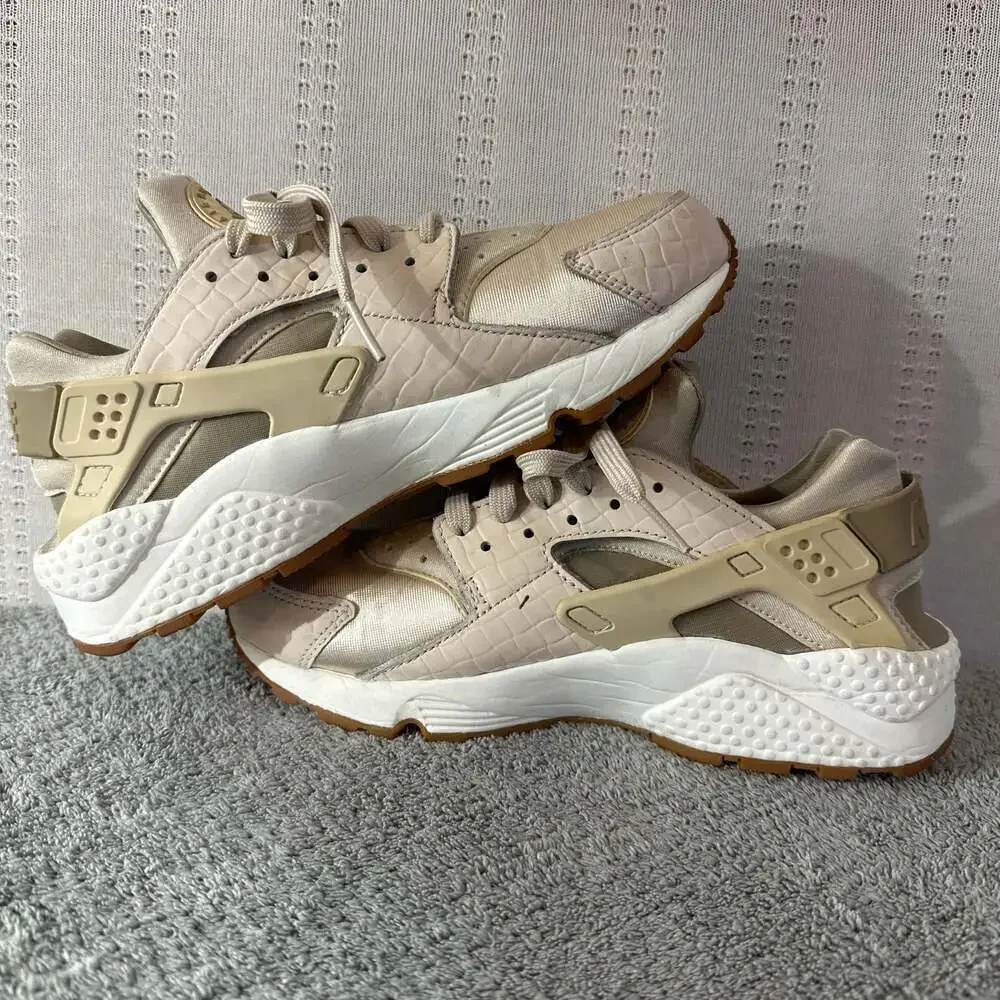 Nike Air Huarache Run Premium 'Oatmeal' Women's Sneakers